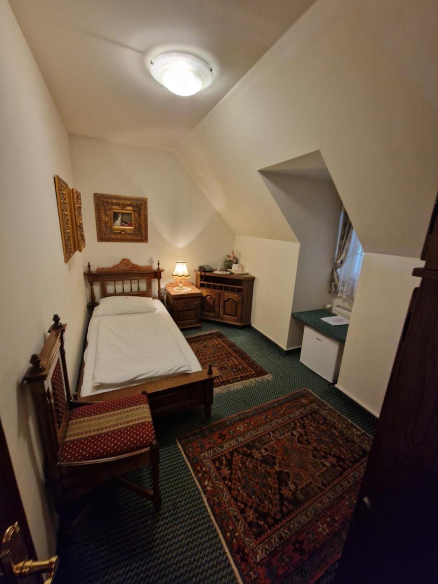 Hotel Razgorsek Velenje Luaran gambar