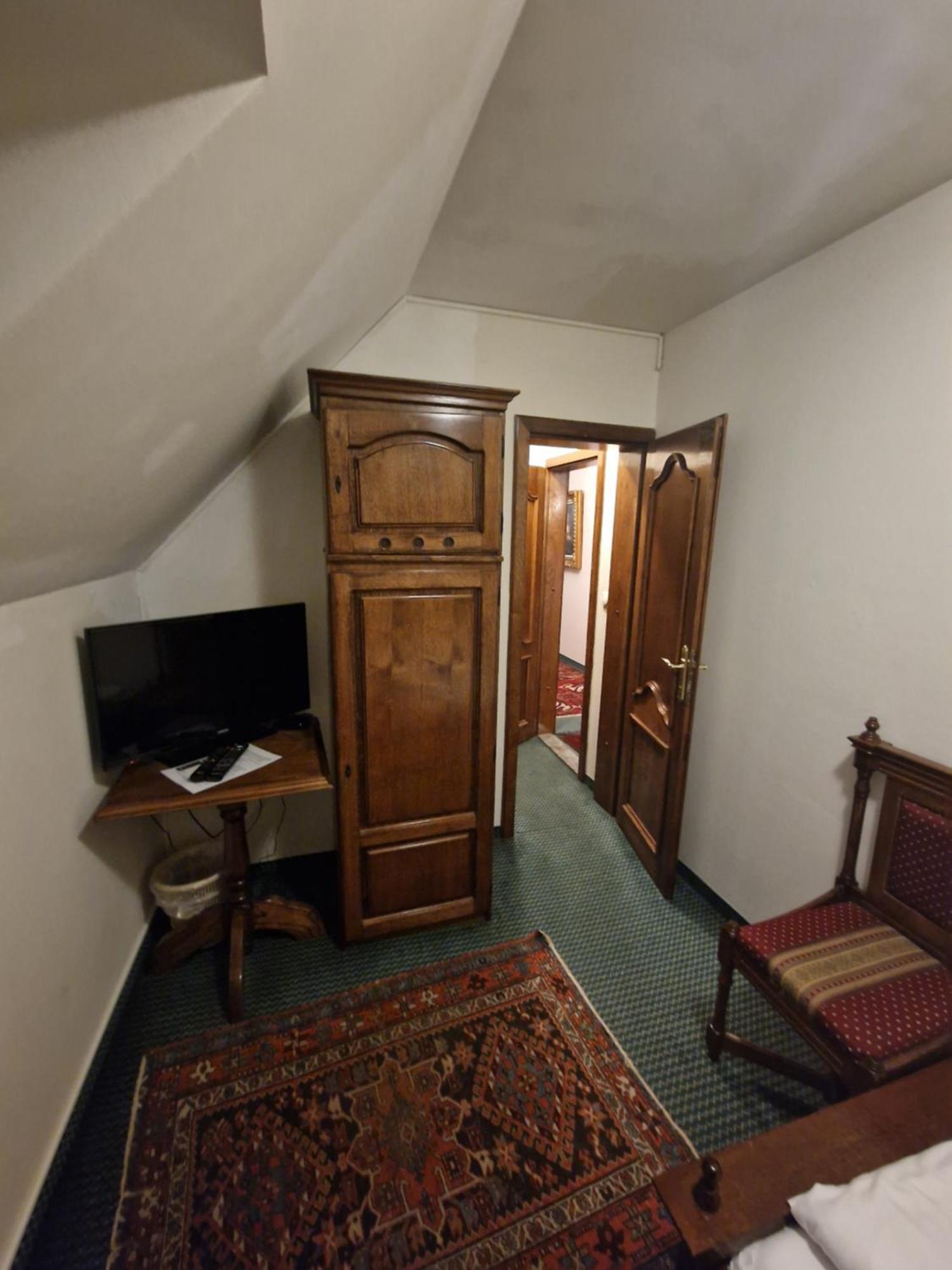 Hotel Razgorsek Velenje Luaran gambar