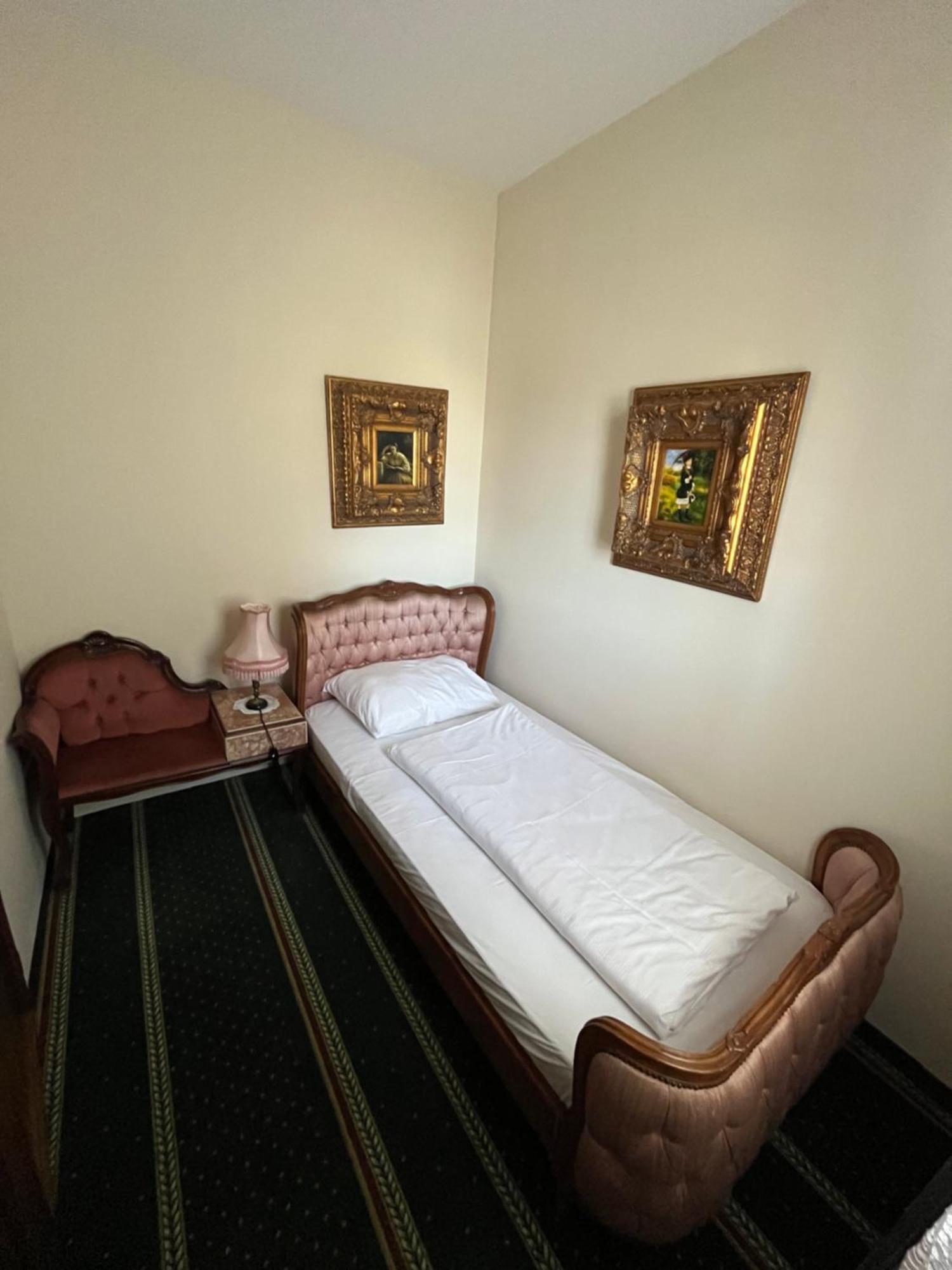 Hotel Razgorsek Velenje Luaran gambar